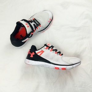 Under Armour Micro G Sneaker